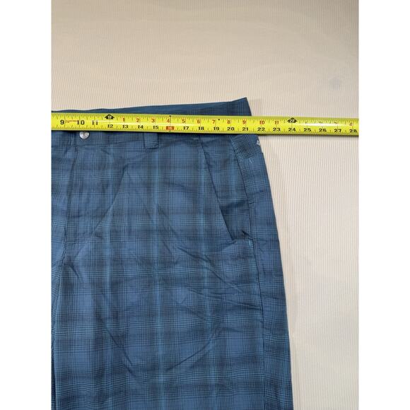 Columbia Omni-Wick Plaid Golf Hiking Shorts Blue 42W 12” Inseam - Picture 4 of 8